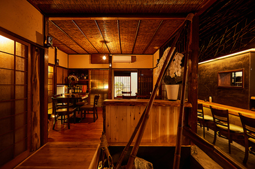 古民家居酒屋 海鮮とおでん やぶれかぶれ 横須賀中央の雰囲気1