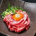 料理メニュー写真&nbsp;和牛炙りユッケ