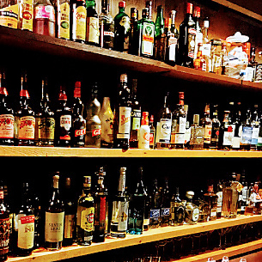 Caribbean Bar OKUIZUMI カリビアン バー オクイズミの雰囲気1