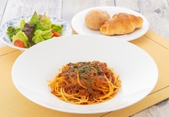 お昼にオススメ！本日のパスタ♪