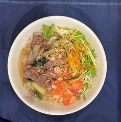 【夏限定】冷やし牛肉と青菜のフォー
