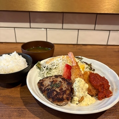 人気のどんぐりランチです