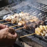 【備長炭で一本一本丁寧に】当店自慢の焼き鳥
