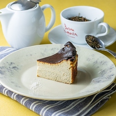 加賀棒ほうじ茶バスクチーズ