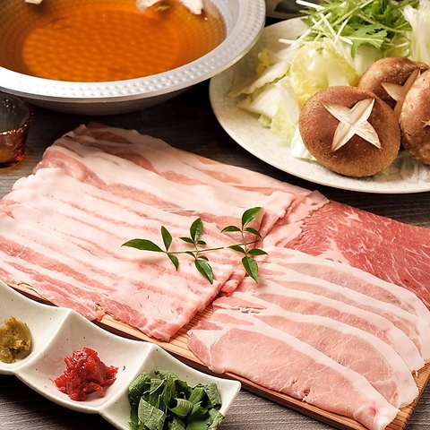名物いしる出しの豚しゃぶや四季折々の和食を落ち着いた大人和空間でゆったりと満喫◎