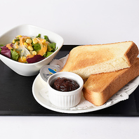 モーニングメニューあります♪