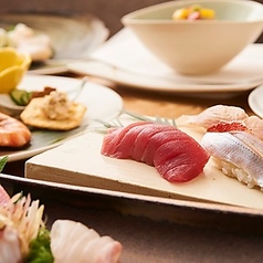 プレミアムレストラン東京 金のダイニング 鮪金のコース写真