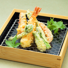 活〆天然海老と旬野菜の天婦羅 盛り合わせ (小)