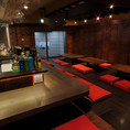 最大30名様までの大規模なご宴会やパーティーにも最適なお店まるごと貸切プランをご用意しております。他のお客様に気兼ねすることなく、一体感のある特別なひとときをお楽しみいただけます。ご予算やコース内容、演出などのご要望にも柔軟に対応いたしますので、幹事様はまずはお気軽にお問い合わせくださいませ。