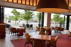 GARDEN TERRACE LION 立命館いばらきフューチャープラザ店の雰囲気3