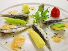 季節魚の炙りマリネ