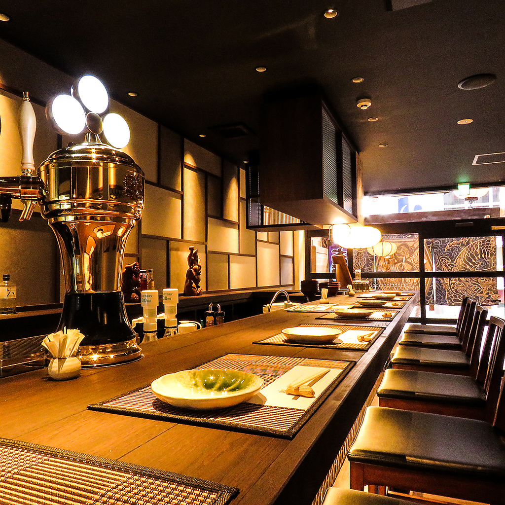 1階席の奥は掘り炬燵席をご用意。最大24名様までら収容可能。