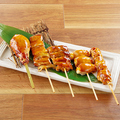 料理メニュー写真 串焼き5種盛合せ(塩orたれ)
