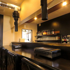 カウンター席を4席ご用意しております。