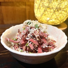 牛ハツの薬味和え　山わさびのせ
