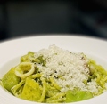 料理メニュー写真&nbsp;剣先イカと春菊のジェノベーゼ