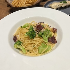 タコとブロッコリーの山椒風味のペペロンチーノ