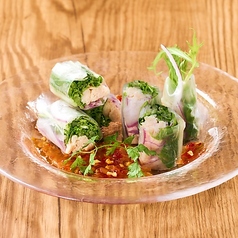蒸し鶏と水菜の生春巻き
