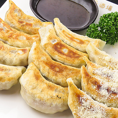 餃子酒場 大森店の特集写真