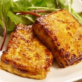料理メニュー写真 豆腐ステーキ　特製おろしソース
