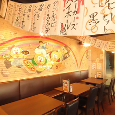 MAX40名までご利用可能なテーブル席をご用意しております。人数に合わせてテーブルを移動できますので、様々なシーンにご対応可能です！お子様連れでのご来店も大歓迎◎また、お昼も営業しておりますので、昼飲みのご利用もおすすめです♪