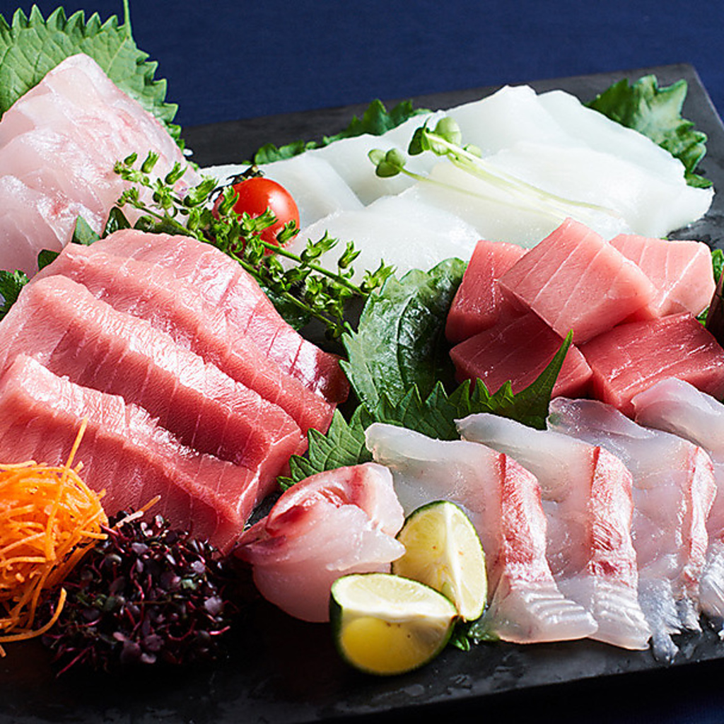 鮮魚の刺身もご用意