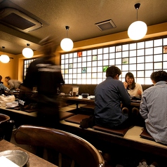 大人数での賑やかなご宴会には、貸切利用を!周りのお客様を気にすることなく、プライベートな空間で一体感のあるパーティーをお楽しみいただけます。幹事様も安心の飲み放題付きコースと丁寧な下処理が光る自慢の料理で、参加される皆様の心に残る最高の思い出作りを全力でサポートいたします!
