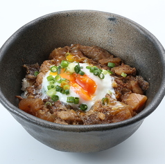 飛騨牛とろすじ丼