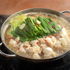 醤油もつ鍋［にんにく醤油］