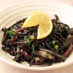 贅沢濃厚イカスミ焼きそばの写真