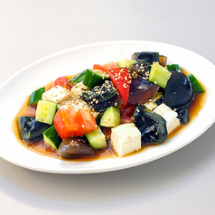 皮蛋豆腐(ピータン豆腐)