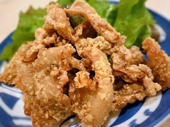 パリパリ鶏皮(スウィートチリ付き)