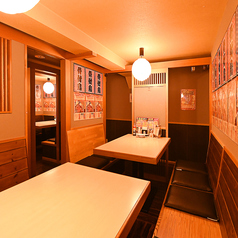 個室で、デートや仲の良いご友人とのお食事にもおすすめです。