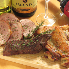 ゴリラ精肉店のコース写真