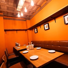 4名様~8名様までご利用いただけるお席をごよういしております。