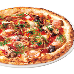 サーモンといくら、キノコのピッツァ