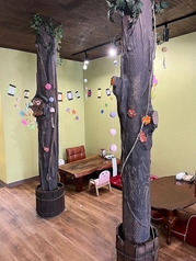 1階に座敷タイプのテーブル席、4人掛けのテーブルが用意してあります。