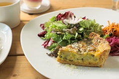 季節のキッシュプレートランチ