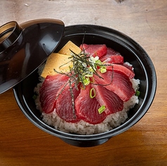 上まぐろ丼