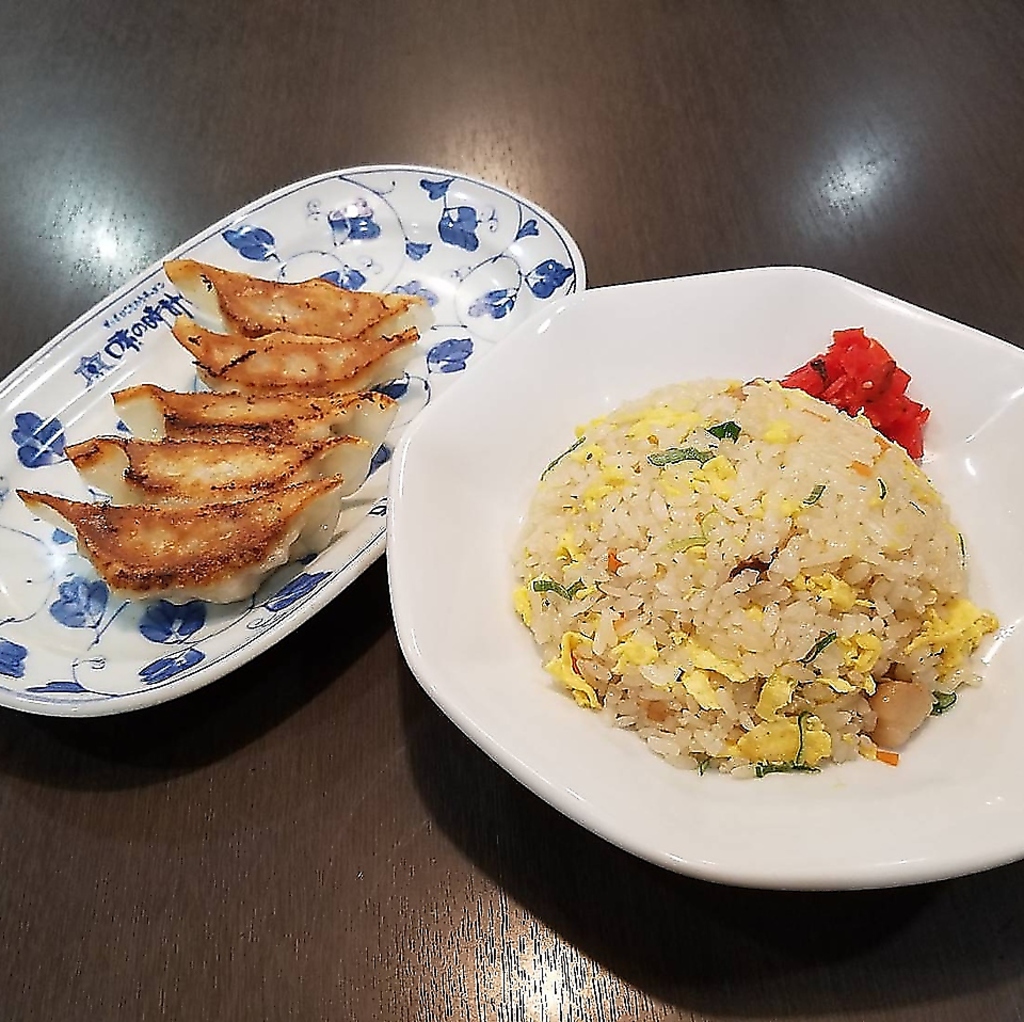 ランチ営業中！ランチはコスパ良くお得にボリューム◎お楽しみいただけます！