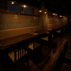 22名様用宴会席。接待や会社の飲み会とオフィシャルなシーンでもご利用いただけます。