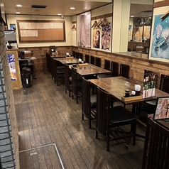 地下フロアは団体様も広々とご利用可能なテーブル席が約34席!各種宴会や二次会など、集合・解散にも便利な浅草橋駅より徒歩2分◎地下でも通信環境が良好なのは嬉しいポイント♪時間や予算に合わせてプランも選べるコースとともに、周りを気にせず思う存分に宴会を盛り上げるのにも最適な空間☆