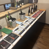 時にはカウンター席がワイン会等イベント利用にも