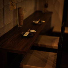 カウンター席はサク飲みにも便利！仕事帰りに一杯など、お一人様からお気軽にご利用いただけます。
