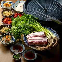 焼肉ホルモン 福たろふのコース写真