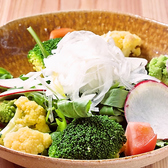 姫路野菜はもちろん、旬の素材をご提供しております。それぞれの味を最大限に引き出すため、食べ頃の見極めにも自信あり！