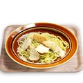 料理メニュー写真 北陸健康鶏の自家製スモークと筍のジェノヴェーゼ
