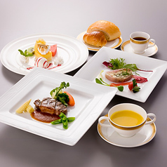 展望レストランキャッスル 岐阜グランドホテルのおすすめランチ2