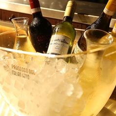 種類豊富なドリンク飲み放題付き!