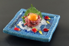 神戸牛赤身レアステーキ~彩りユッケ仕立て~